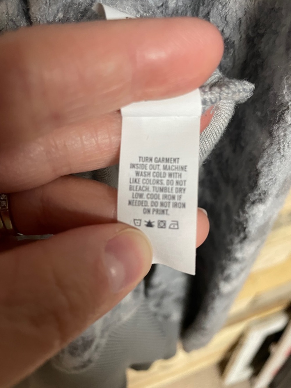 aerie size Large Light Gray Cheetah Print Ribbed Crewneck Super Soft Sweatshirt - Picture 7 of 8